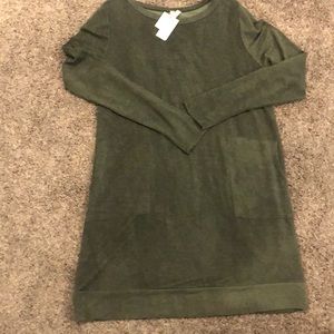 Olive green knit dress with pockets- size SMALL
